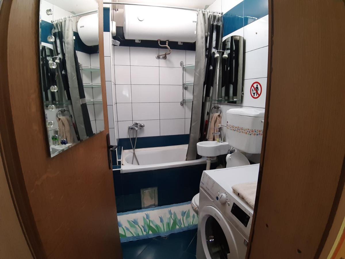 Apartment Adela Пожареваць Екстер'єр фото